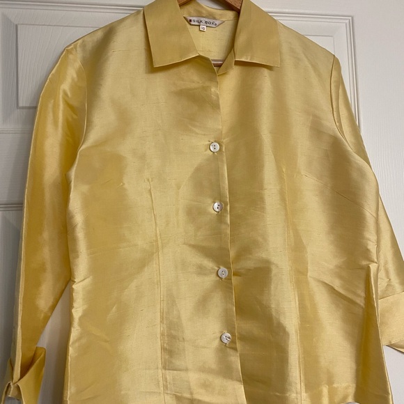 Silk gold 3/4 Sleeve Boxy Button Down Shirt - Picture 1 of 6